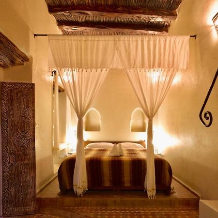 Riad Laylati Hotel Szavíra Kültér fotó