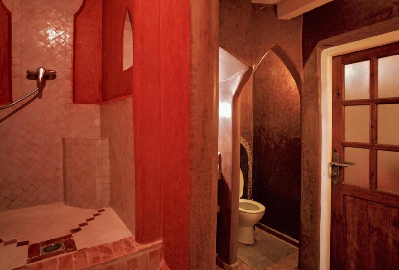Riad Laylati Hotel Szavíra Kültér fotó