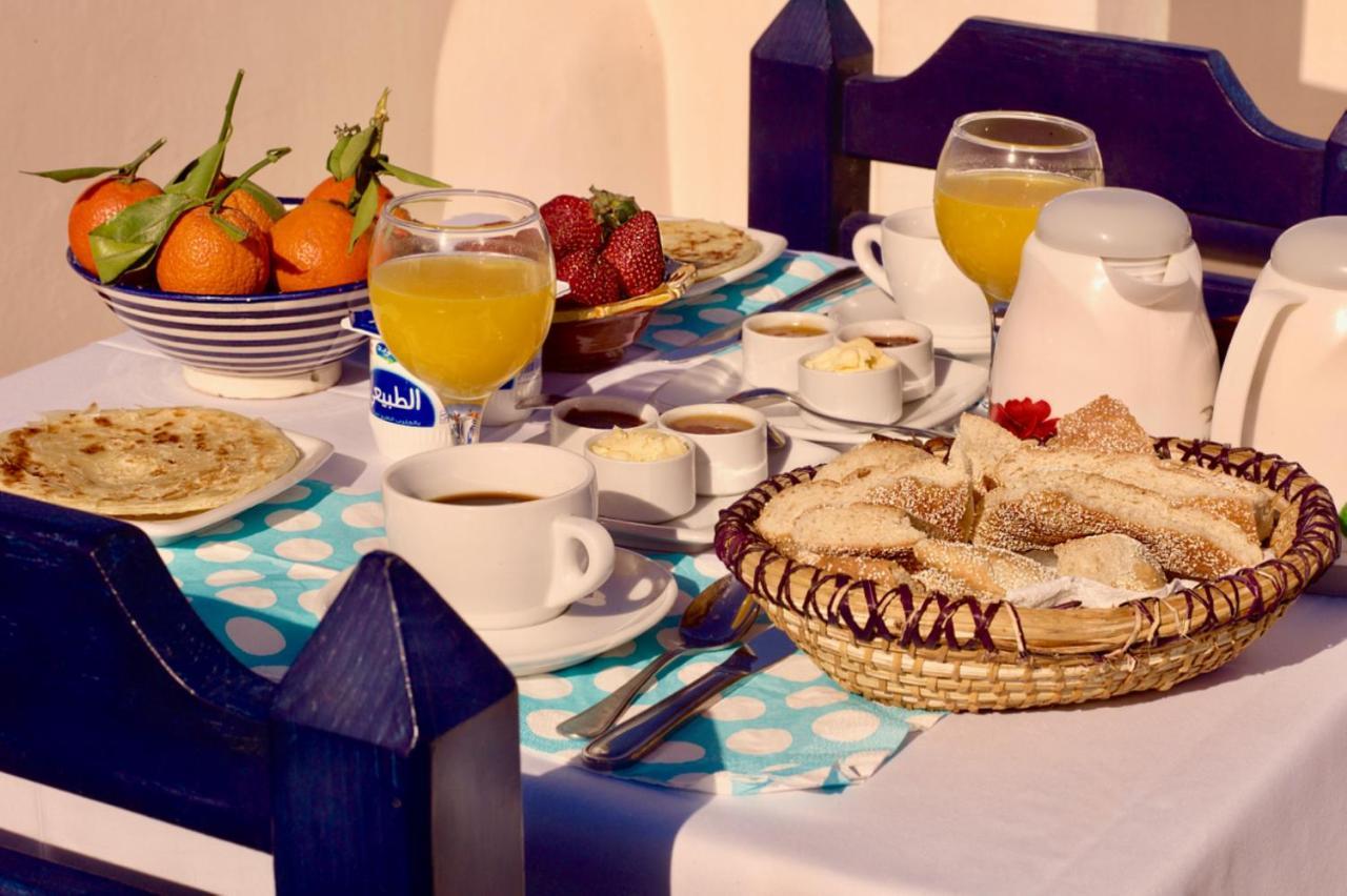 Riad Laylati Hotel Szavíra Kültér fotó