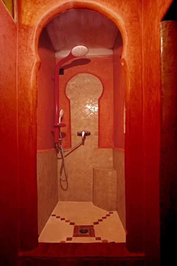 Riad Laylati Hotel Szavíra Kültér fotó